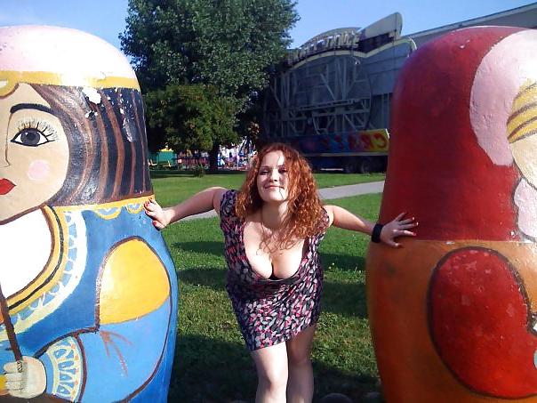 15P Busty Russian Woman 333