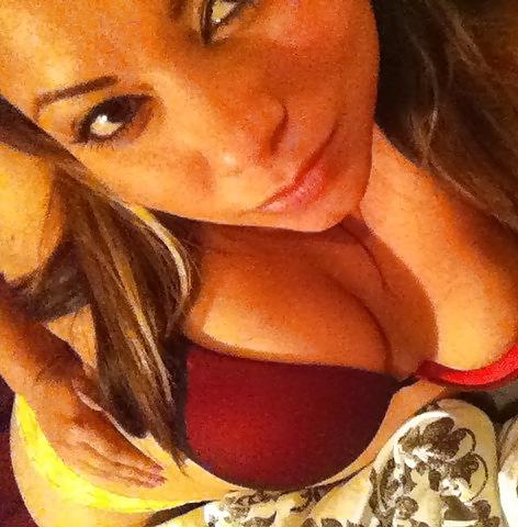 7P Tits and a hairy pussy