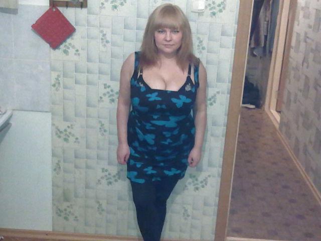 9P Busty Russian Woman 262