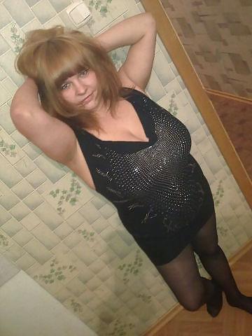 9P Busty Russian Woman 262