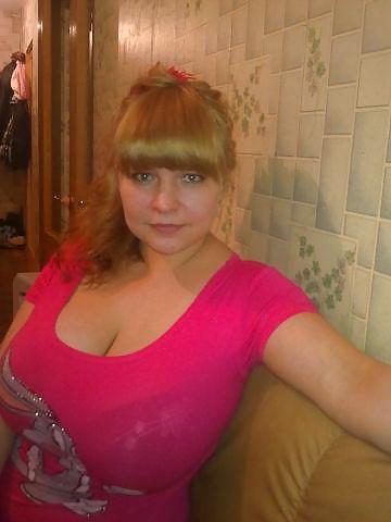 9P Busty Russian Woman 262