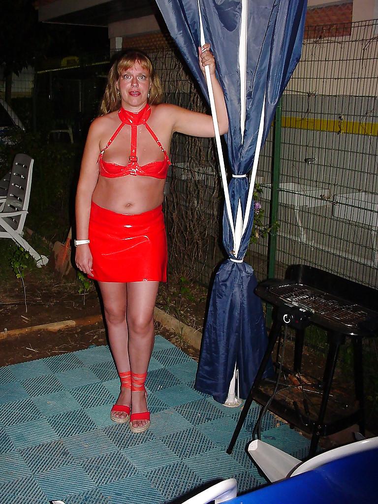 25P Les salopes ( milf , mature )
