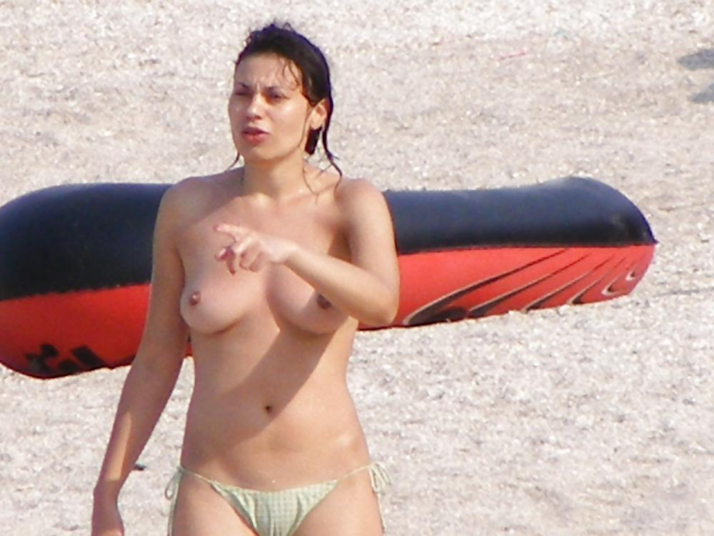 25P Nudist  beach in romania