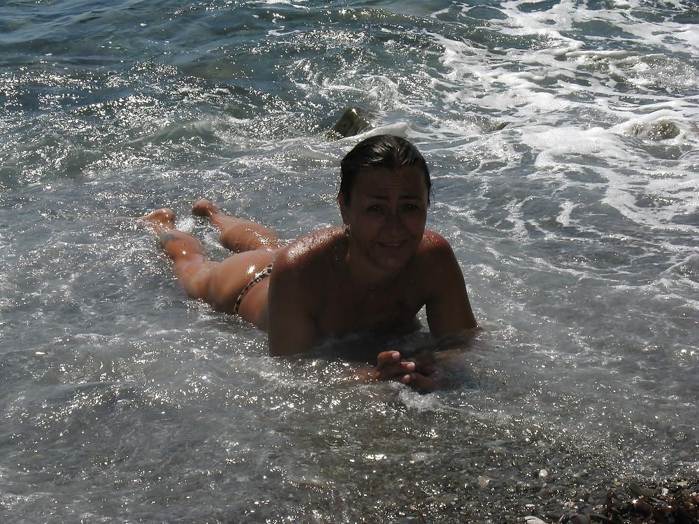 8P Wife at the beach.