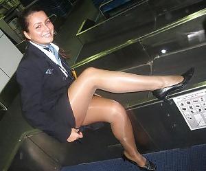 25P Flight attendant - hotesse de l air
