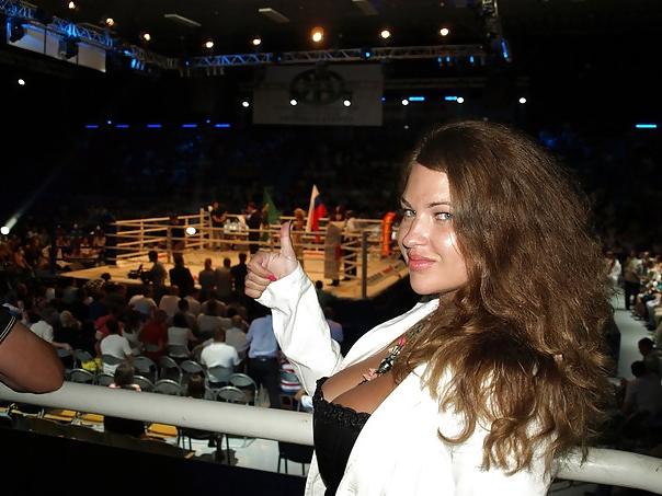 18P Busty Russian Woman 275