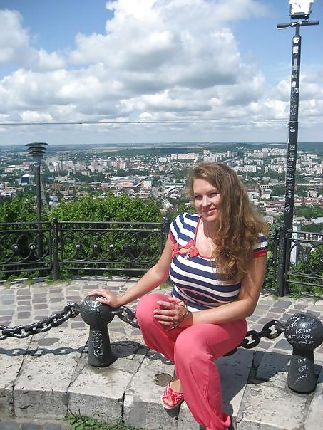 18P Busty Russian Woman 275