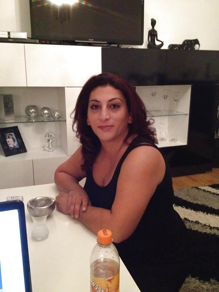8P Arab turkish woman: Arzu