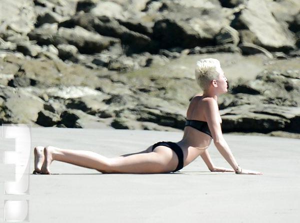 22P Sexy Miley Cyrus Bikini Beach Yoga Girl in Costa Rica 2013