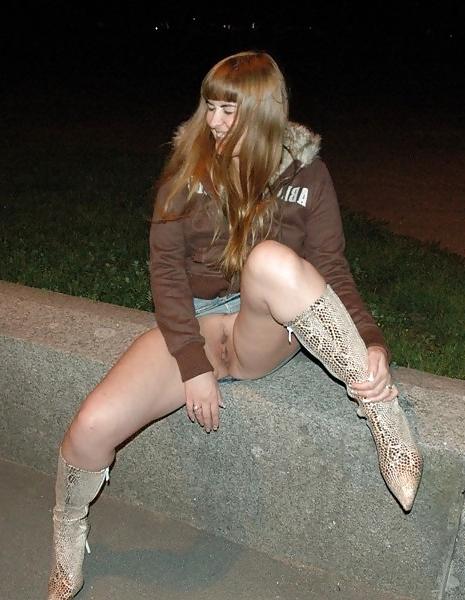 25P Girls flashing - 7
