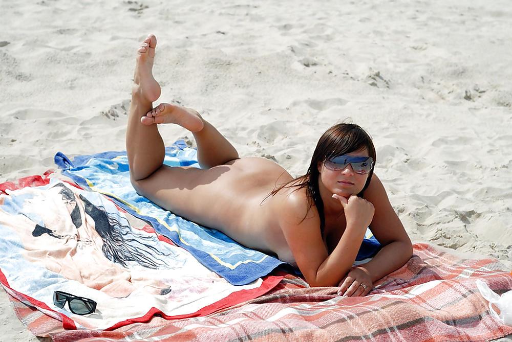 25P On the Beach - 26