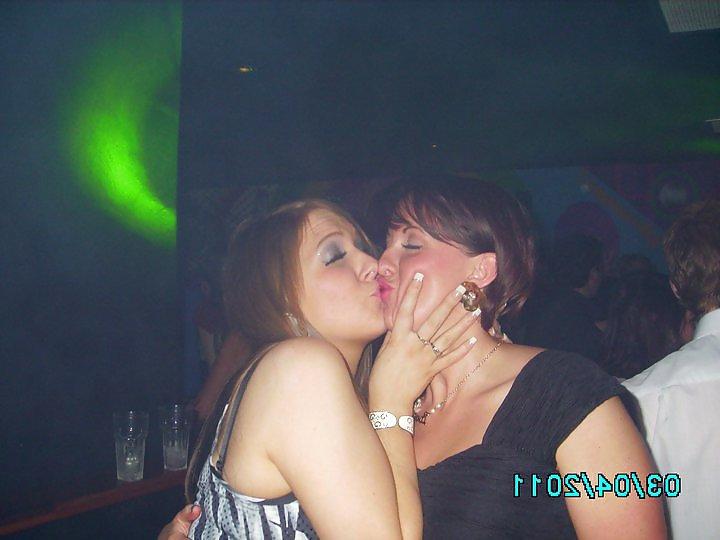 21P Victoria Scottish Teen