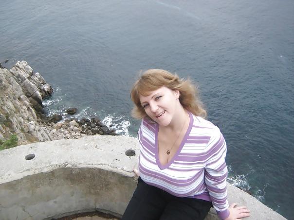 9P Busty Russian Woman 317