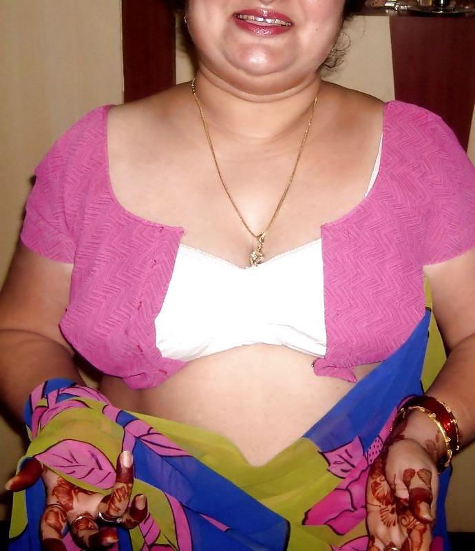 18P Indian aunty 93