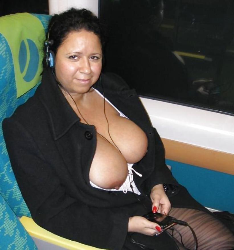 5P Big breasted milf flashing and posing