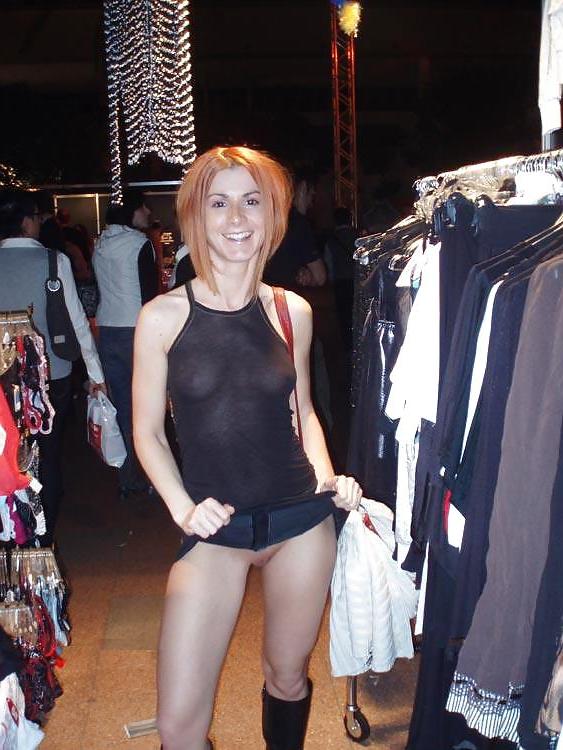 15P Flashing Females 7