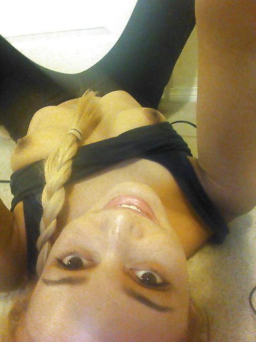 12P Hairy Pussy Teen