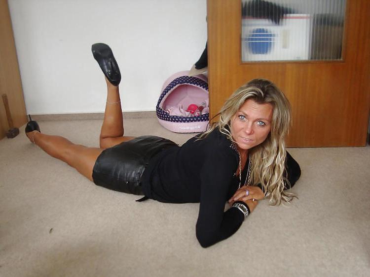 25P Polish girls in leather 2