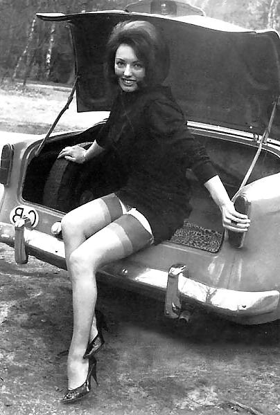 11P Retro Nice Hairy
