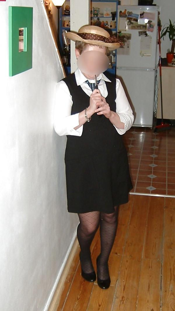 11P Slutty schoolgirl in ripped tights