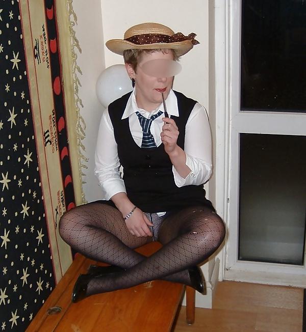 11P Slutty schoolgirl in ripped tights