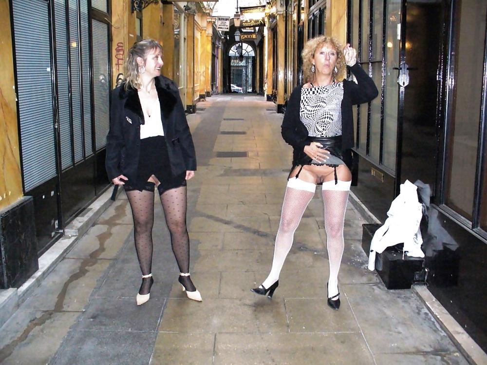 25P Perfect Flashing Lady