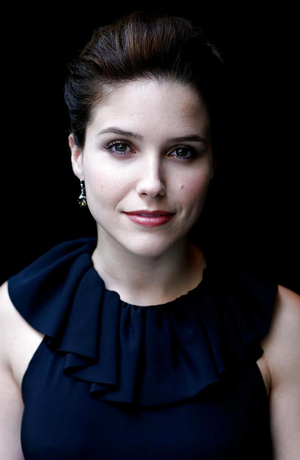 25P Sophia Bush (HQ)