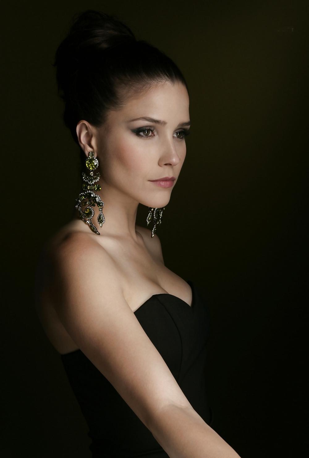 25P Sophia Bush (HQ)