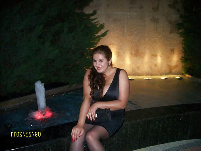 15P Busty Russian Woman 7