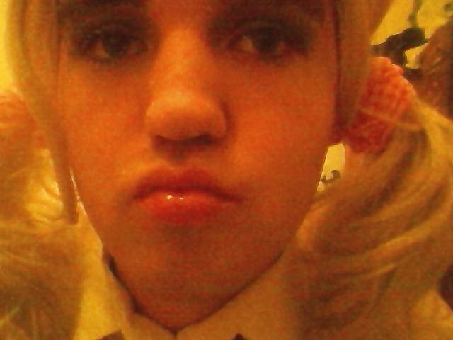 16P Schoolgirl :)