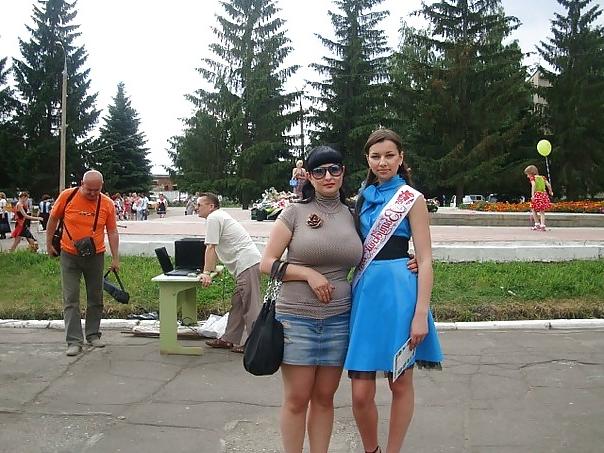 11P Busty Russian Woman 395
