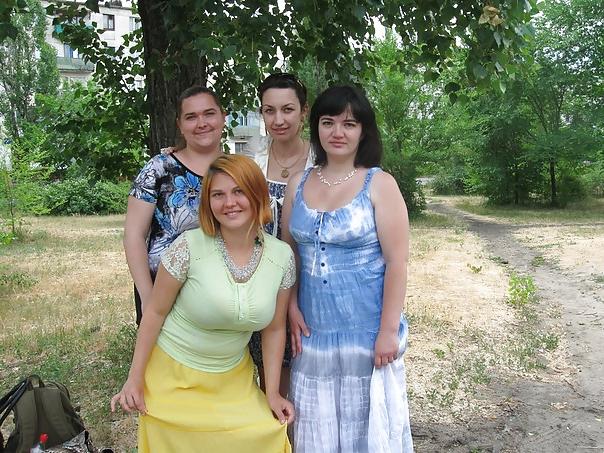 15P Busty Russian Woman 469