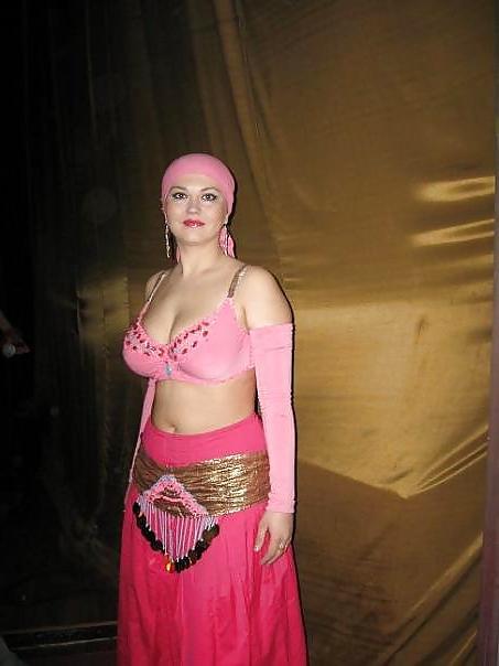 15P Busty Russian Woman 469