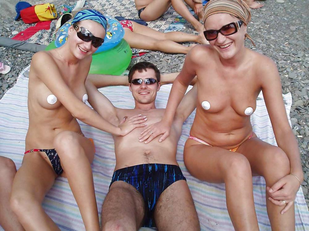 25P The beach 81
