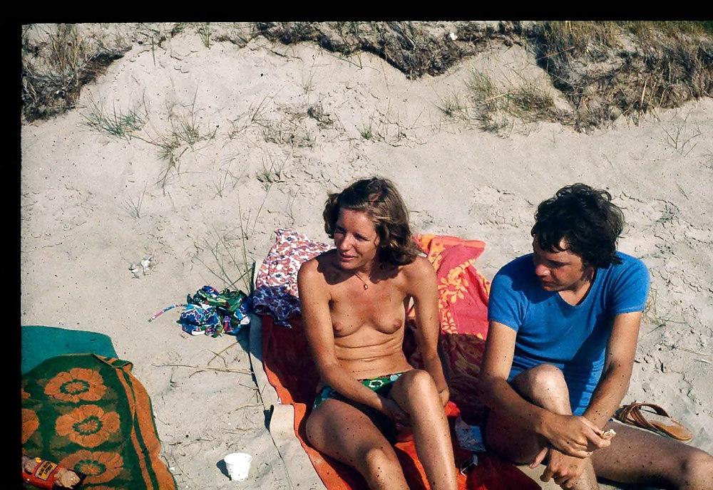25P The beach 50