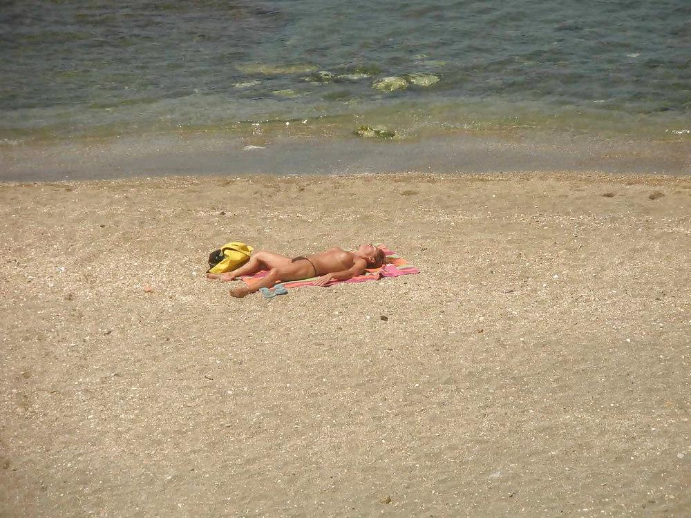 25P The beach 50