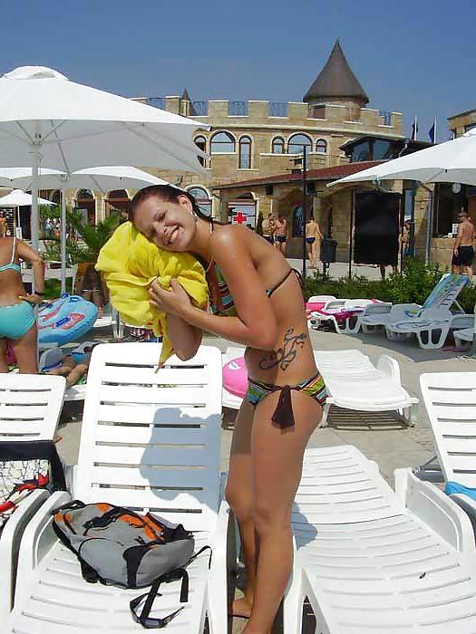 25P The beach 52
