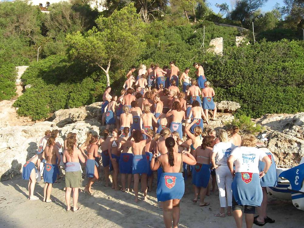 25P The beach 58