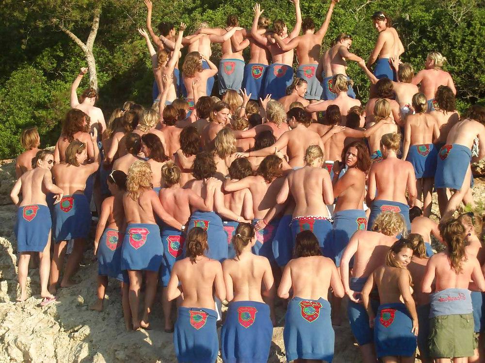 25P The beach 58