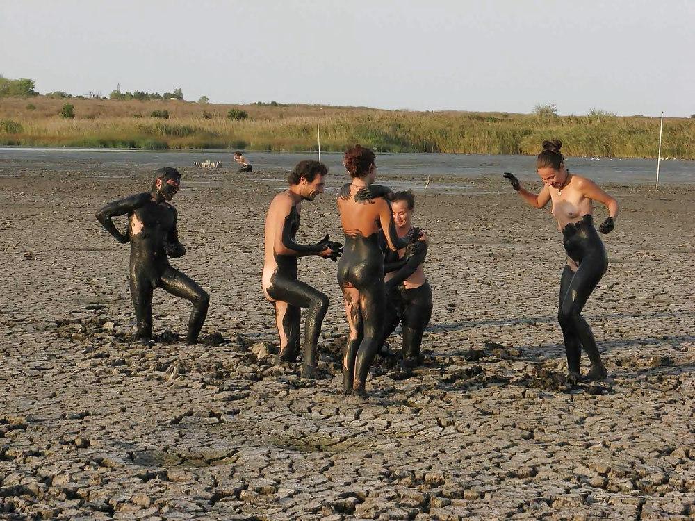 25P The beach 56