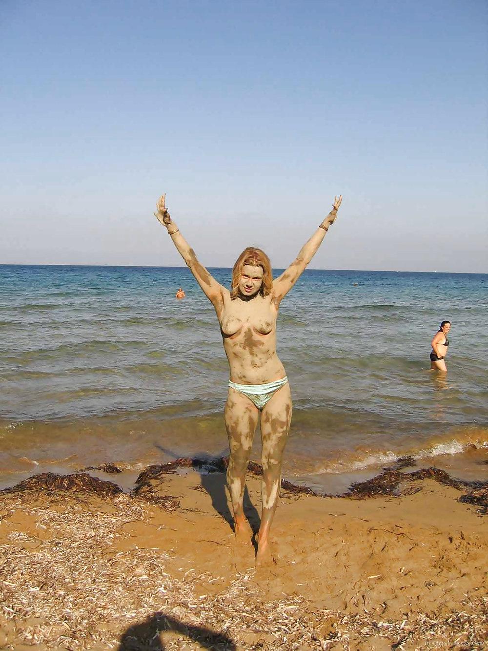25P The beach 62