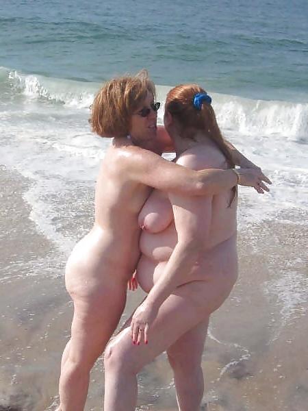 25P Nude Beach Nudists