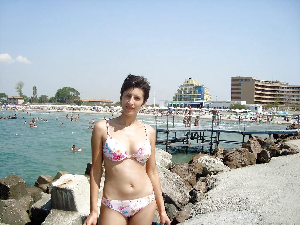 25P Bulgarian Beach Girls from Black Sea - XI
