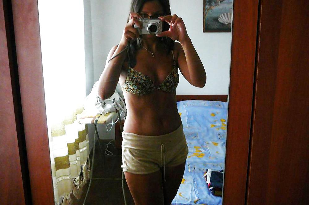 25P Bulgarian Beach Girls from Black Sea - XI