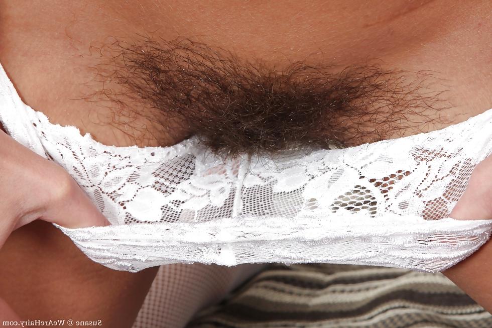 25P Real Hairy Pussy 2