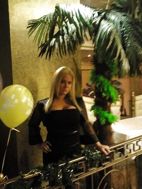 11P Busty Russian Woman 73