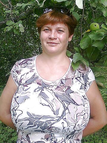 8P Busty Russian Woman 85