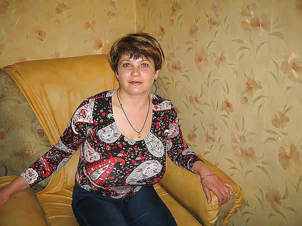 8P Busty Russian Woman 85