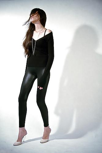 25P Sluts in tight pants! 10