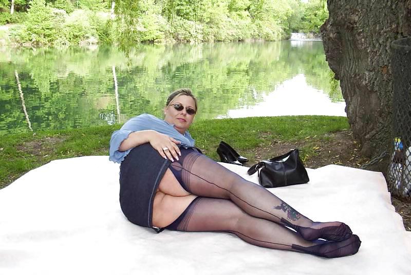 25P Nylon MILF collection 5